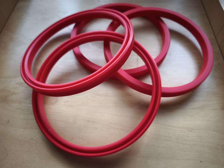 Manžety podle požadavku — foto 2