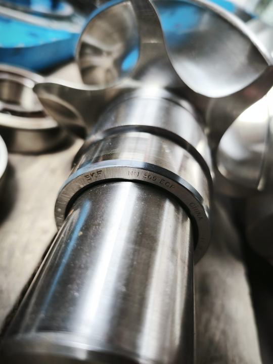 Poptávka ložisek SKF — foto 1