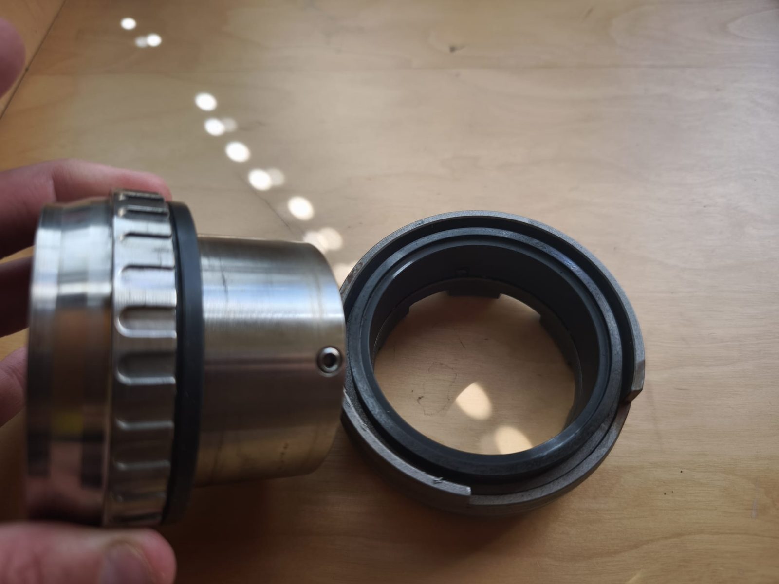 Poškozené mechanické ucpávky — foto 4
